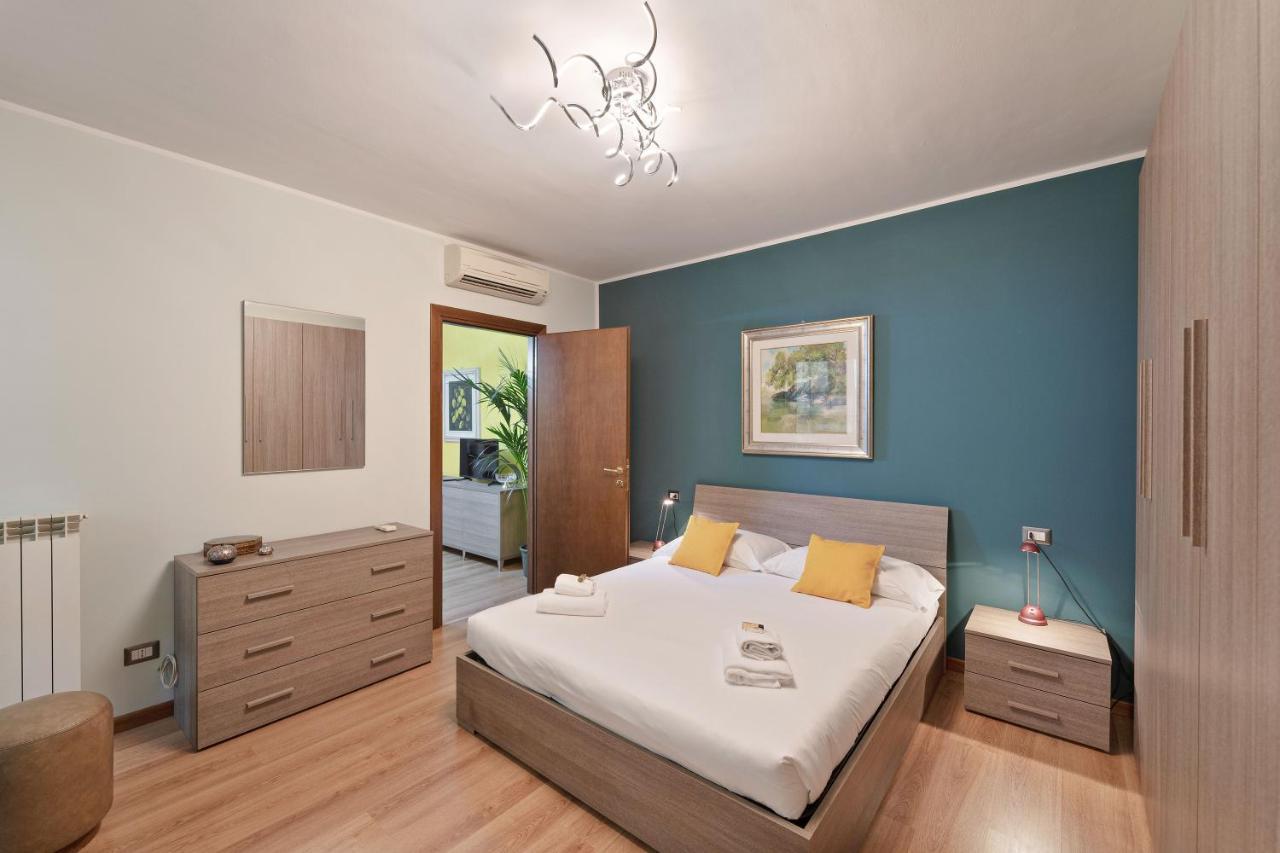 Best Way Rent - Appartamento Con Terrazzo Zona Sempione Milan Luaran gambar
